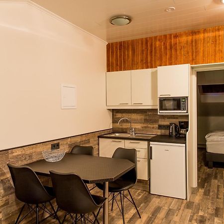 Lava Apartments & Rooms Akureyri Bagian luar foto