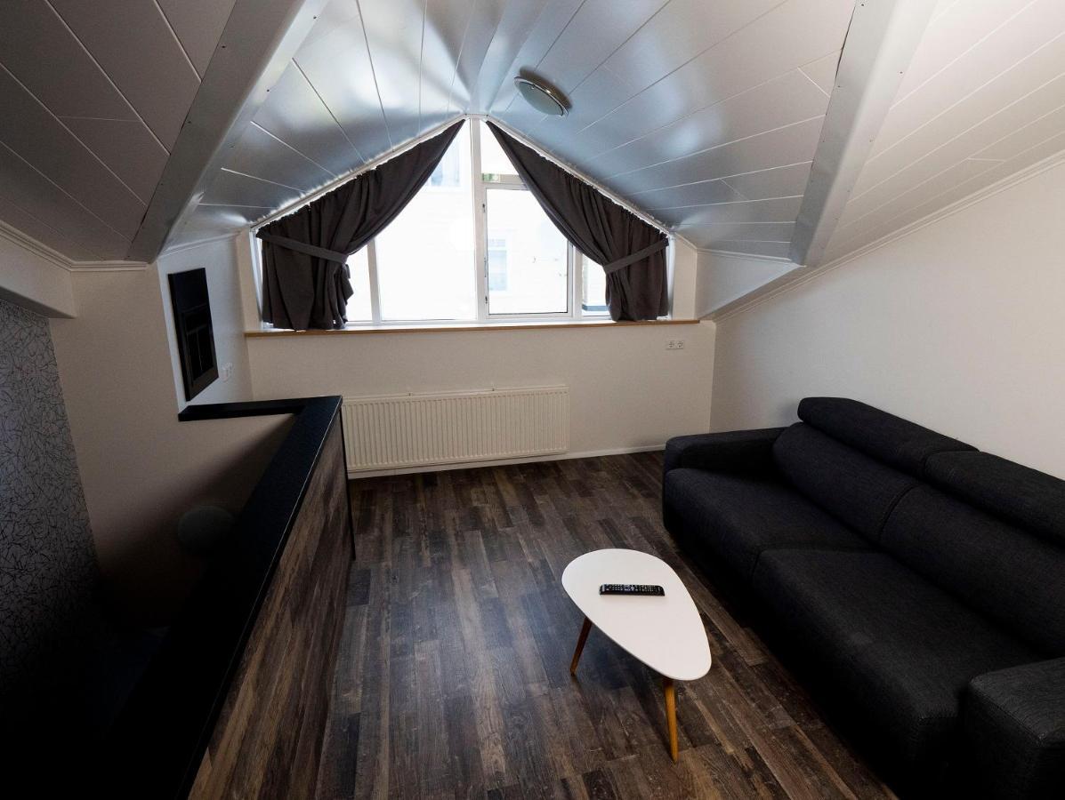 Lava Apartments & Rooms Akureyri Bagian luar foto