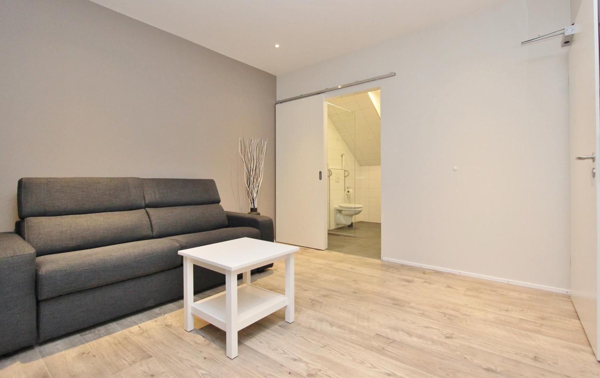 Lava Apartments & Rooms Akureyri Bagian luar foto