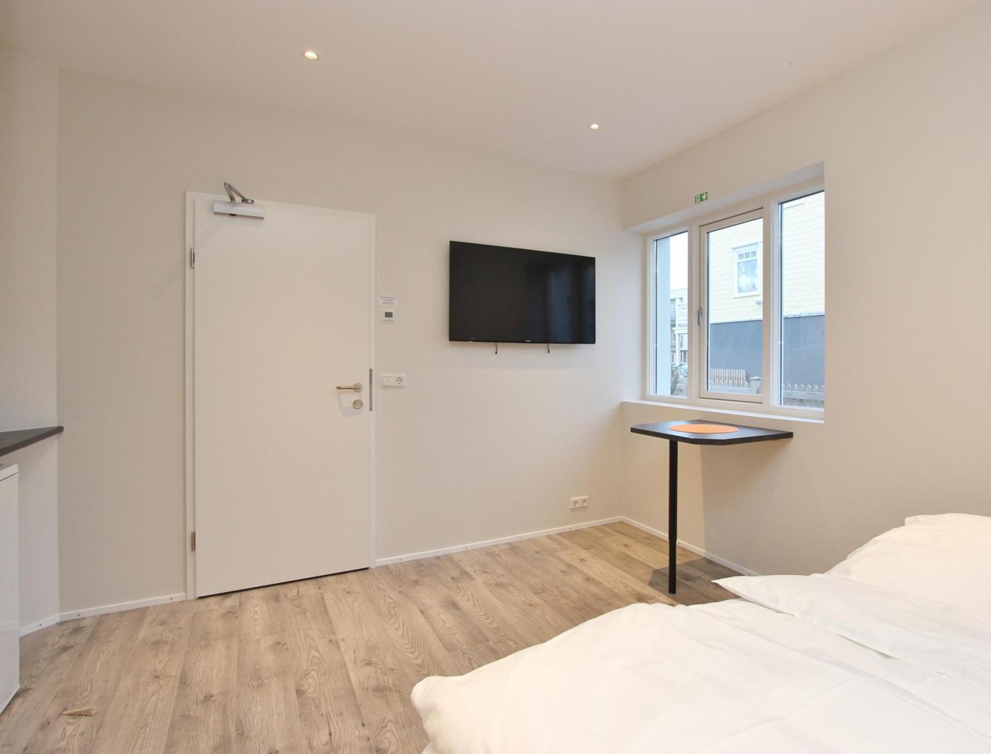 Lava Apartments & Rooms Akureyri Bagian luar foto
