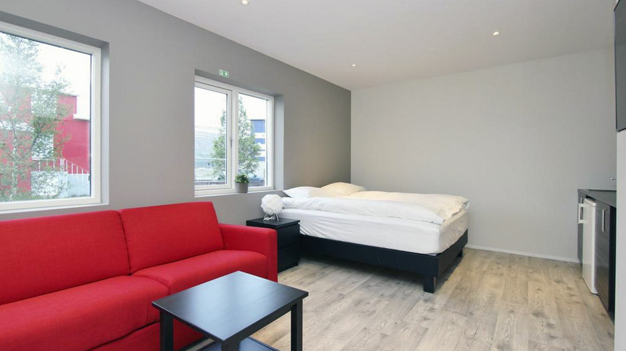 Lava Apartments & Rooms Akureyri Bagian luar foto